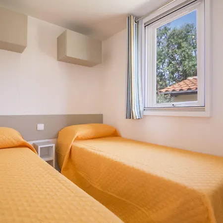 Kamp alanı Villaggio Sos Flores Tortolì