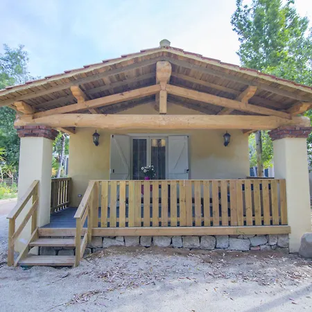 Kamp alanı Villaggio Sos Flores Tortolì