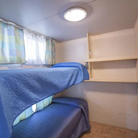 Kamp alanı Villaggio Sos Flores Tortolì
