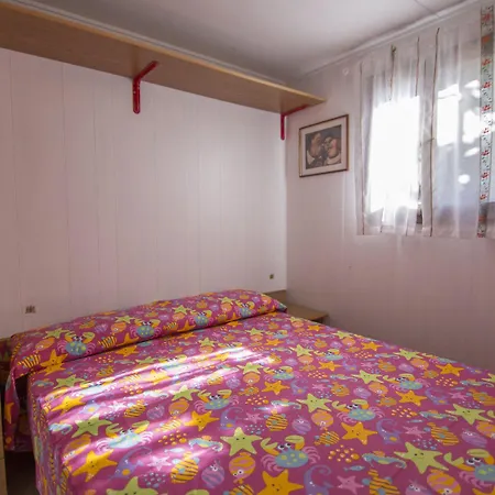 Kamp alanı Villaggio Sos Flores Tortolì