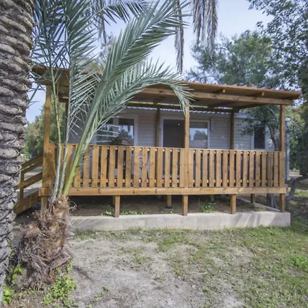 Kamp alanı Villaggio Sos Flores