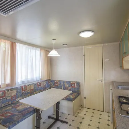 Campsite Villaggio Sos Flores 3*