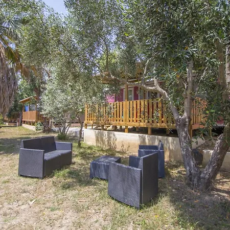 Kamp alanı Villaggio Sos Flores