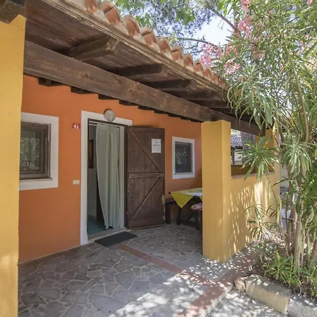 Villaggio Sos Flores Kamp alanı