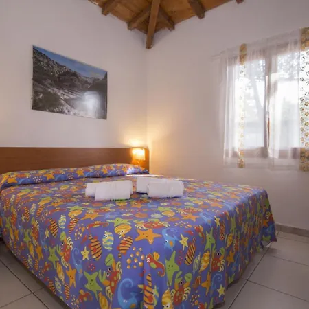Villaggio Sos Flores Kamp alanı Tortolì